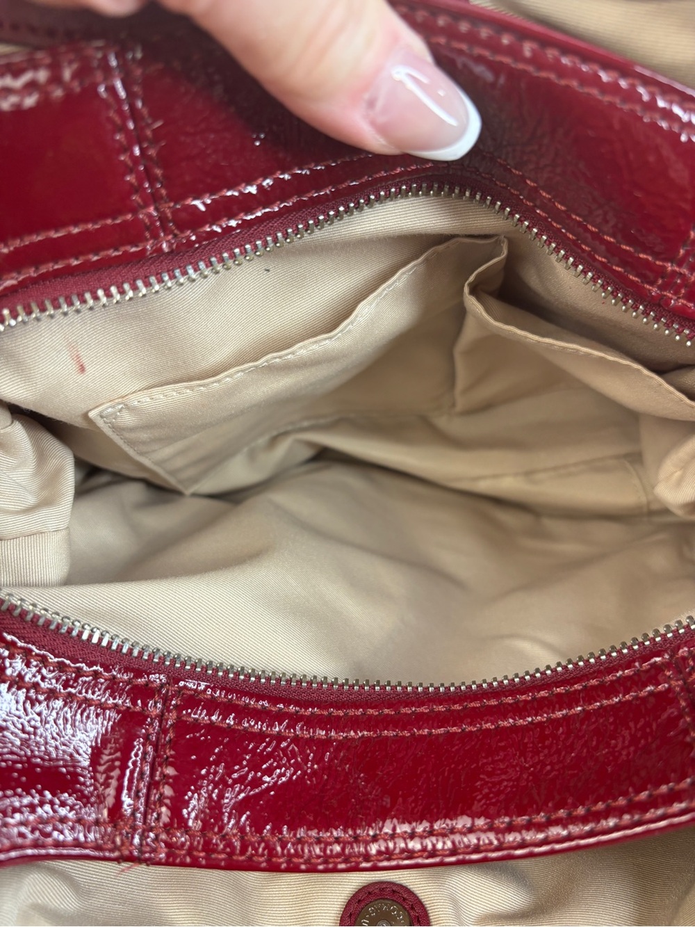 Vintage Coach Soho Deep Red Patent Leather Hobo Shoulder Bag w/Scarf 19703 - Picture 10 of 16
